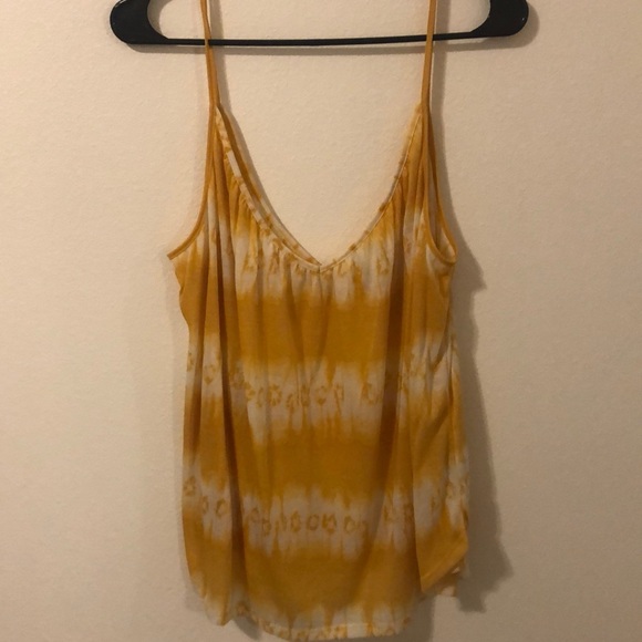 H&M Tops - Yellow Tye dye Tank